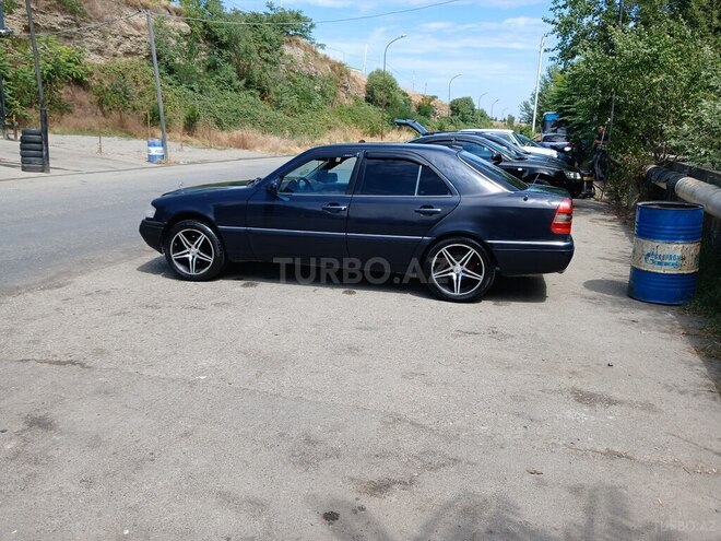 Mercedes C 180 1993, 469,875 km - 1.8 л - Qusar