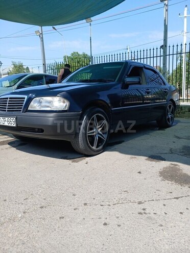 Mercedes C 180 1993, 469,875 km - 1.8 л - Qusar