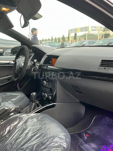 Opel Astra 2009, 298,000 km - 1.4 l - Gəncə