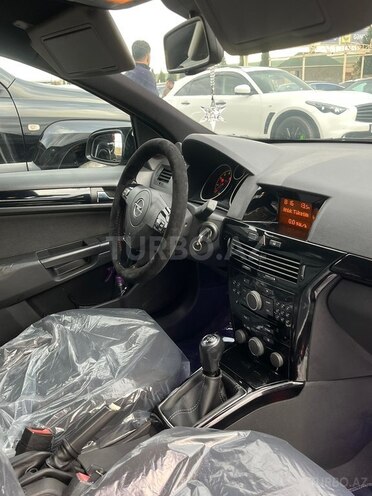 Opel Astra 2009, 298,000 km - 1.4 l - Gəncə