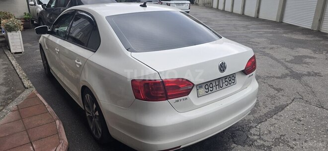 Volkswagen Jetta 2010, 377,000 km - 2.5 л - Bakı