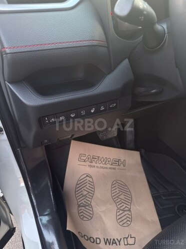 Toyota RAV4 2021, 33,000 km - 2.5 л - Bakı