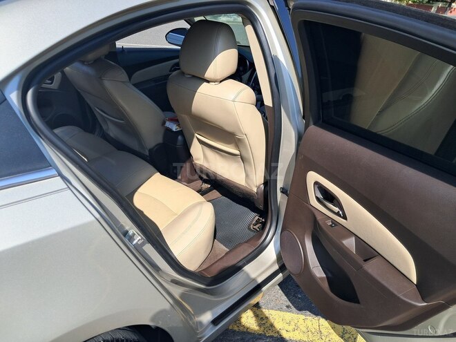 Chevrolet Cruze 2013, 398,000 km - 1.4 l - Zaqatala