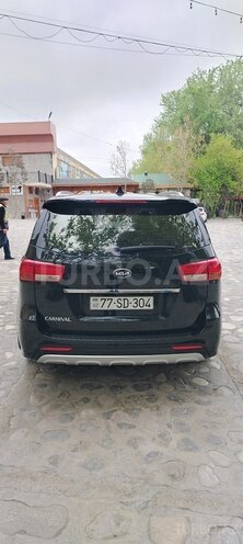 Kia Carnival 2015, 320,000 km - 2.2 л - Bakı
