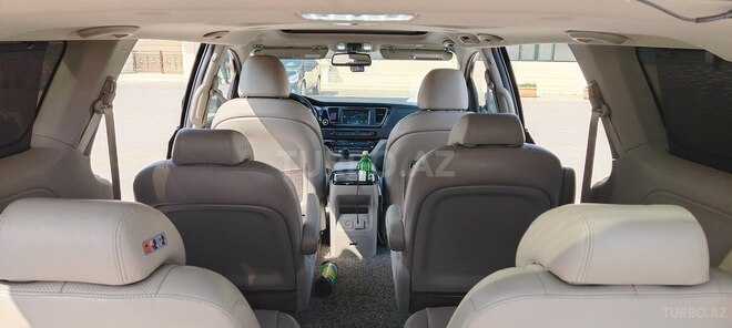 Kia Carnival 2015, 320,000 km - 2.2 л - Bakı