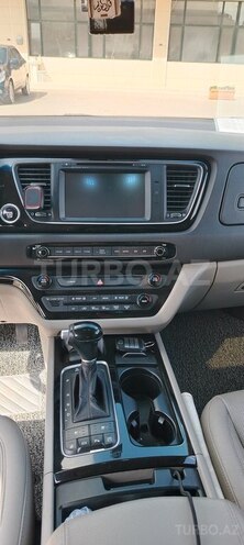 Kia Carnival 2015, 320,000 km - 2.2 л - Bakı