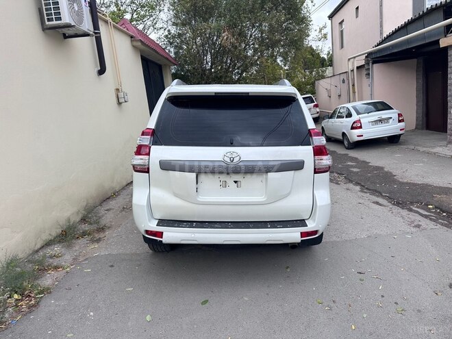 Toyota Land Cruiser Prado 2013, 300,000 km - 2.7 л - Bakı