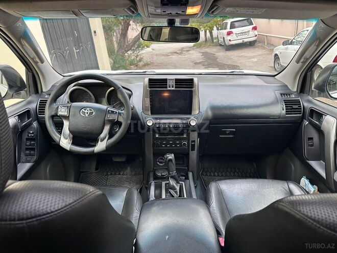 Toyota Land Cruiser Prado 2013, 300,000 km - 2.7 л - Bakı