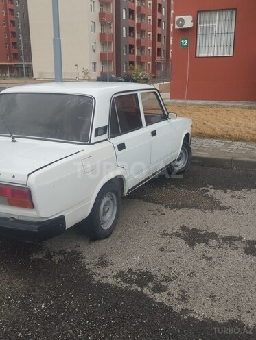 LADA (VAZ) 2105 1983, 320,000 km - 1.5 л - Şirvan