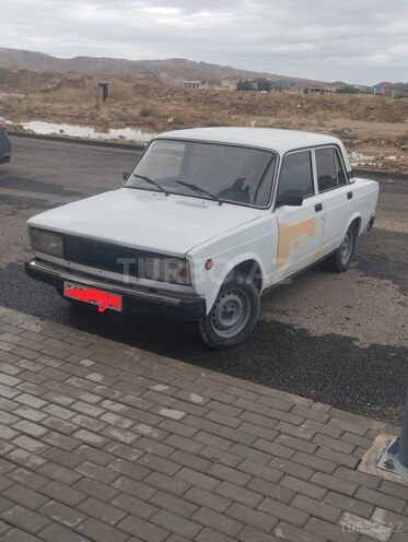 LADA (VAZ) 2105 1983, 320,000 km - 1.5 л - Şirvan