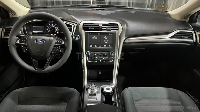 Ford Fusion (North America) 2017, 135,129 km - 1.5 л - Sumqayıt