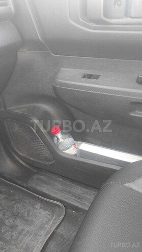 Kia Carens 2012, 157,000 km - 2.0 l - Bakı