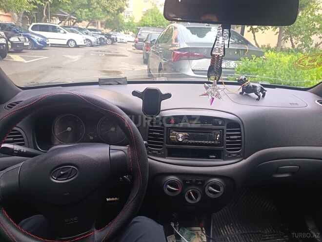 Hyundai Accent 2009, 300,000 km - 1.5 л - Bakı