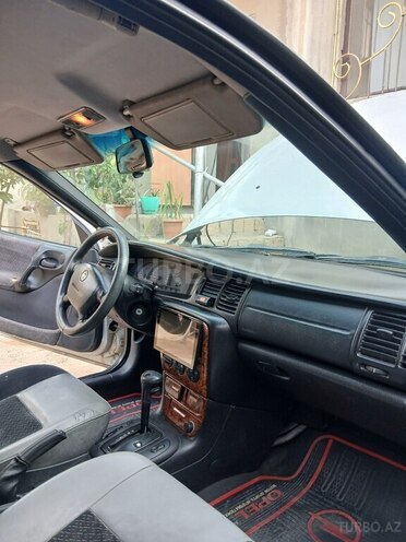 Opel Vectra 1997, 377,770 km - 2.0 л - Bakı