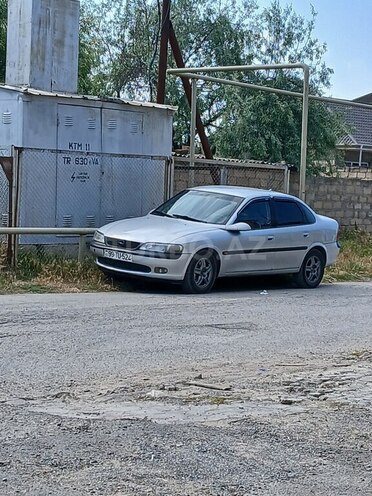 Opel Vectra 1997, 377,770 km - 2.0 л - Bakı