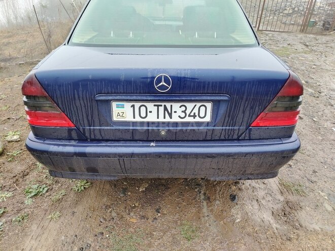 Mercedes C 240 1999, 340,000 km - 2.4 л - Yardımlı