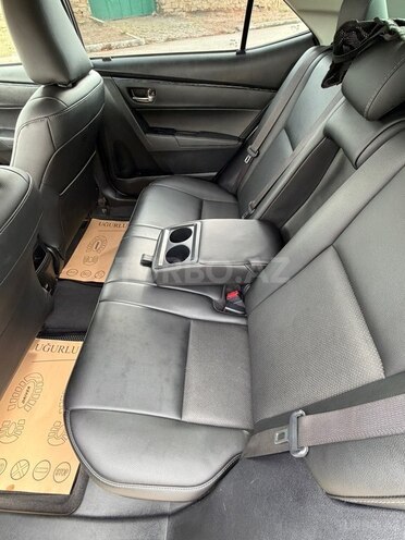 Toyota Corolla 2013, 190,000 km - 1.6 л - Bakı