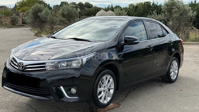 Toyota Corolla 2013, 190,000 km - 1.6 л - Bakı