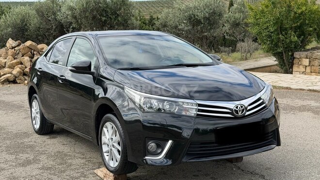 Toyota Corolla 2013, 190,000 km - 1.6 л - Bakı