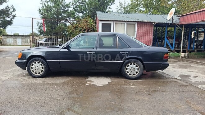 Mercedes 250 D 1994, 412,000 km - 2.5 l - Saatlı