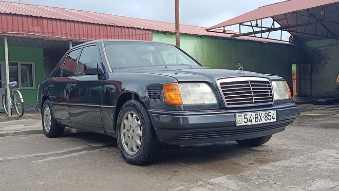 Mercedes 250 D 1994, 412,000 km - 2.5 l - Saatlı