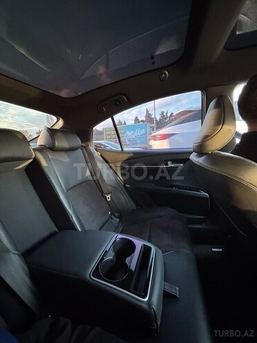Toyota Camry 2024, 28,000 km - 2.0 л - Bakı