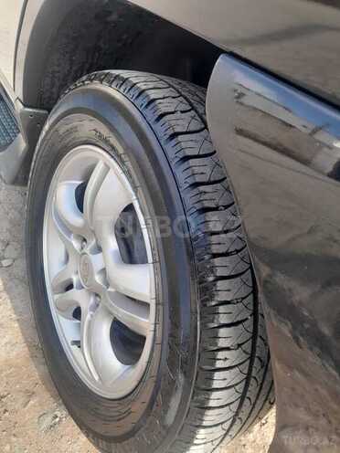Kia Sportage 2008, 228,000 km - 2.0 l - Bakı