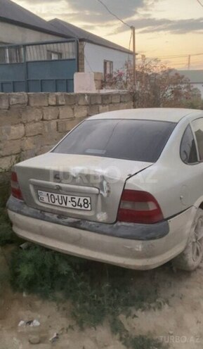 Opel Vectra 1998, 250,000 km - 1.8 l - Bakı