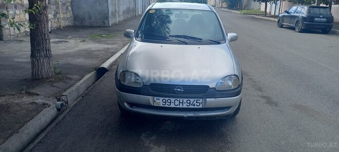 Opel Corsa 1999, 112,000 km - 1.4 л - Göygöl
