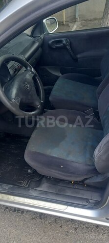 Opel Corsa 1999, 112,000 km - 1.4 л - Göygöl