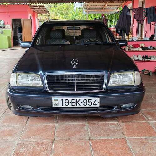 Mercedes C 180 1997, 390,000 km - 1.8 l - Füzuli