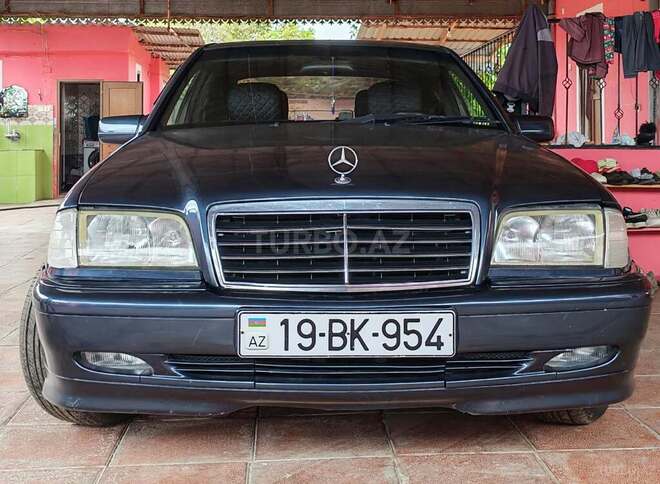 Mercedes C 180 1997, 390,000 km - 1.8 l - Füzuli
