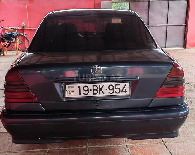Mercedes C 180 1997, 390,000 km - 1.8 l - Füzuli