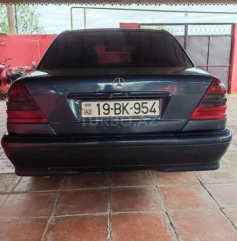 Mercedes C 180 1997, 390,000 km - 1.8 l - Füzuli