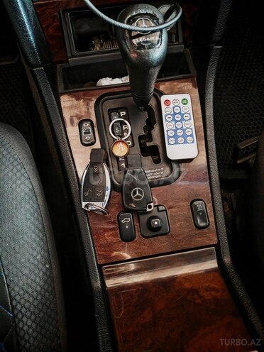 Mercedes C 180 1997, 390,000 km - 1.8 l - Füzuli