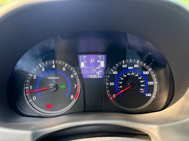 Hyundai Accent 2017, 236,574 km - 1.6 л - Mingəçevir