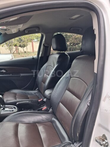 Chevrolet Cruze 2015, 299,016 km - 1.4 л - Sumqayıt