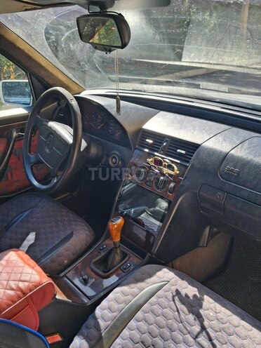 Mercedes C 180 1995, 570,231 km - 1.8 l - Mingəçevir