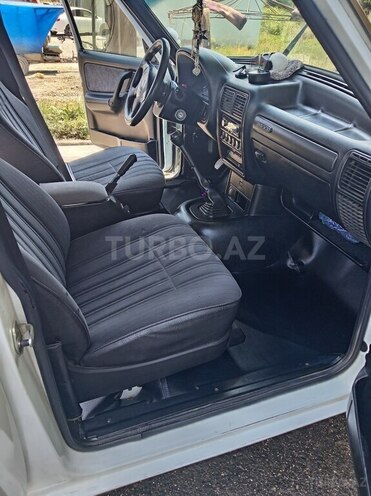 GAZ 31105 2004, 182,000 km - 2.4 л - Sabirabad