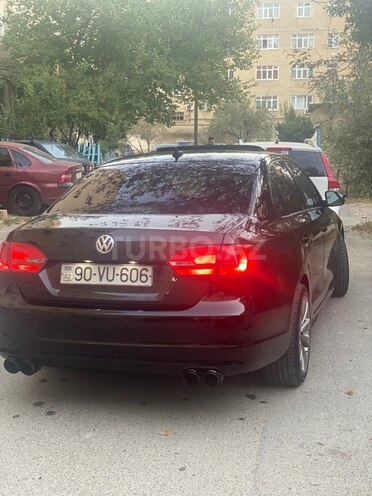 Volkswagen Jetta 2012, 325,000 km - 2.5 л - Bakı