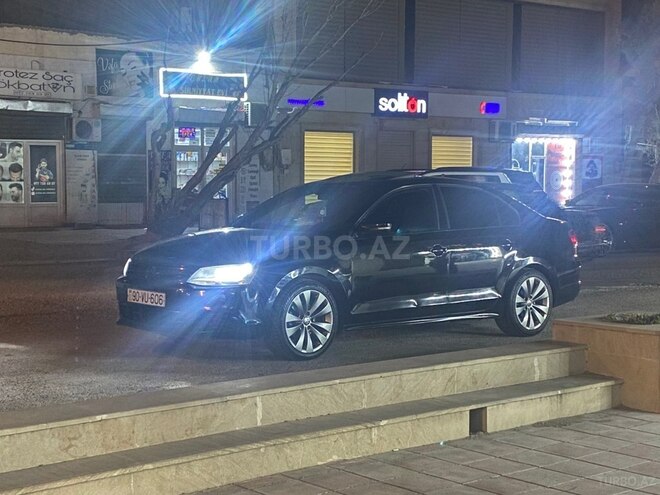 Volkswagen Jetta 2012, 325,000 km - 2.5 л - Bakı