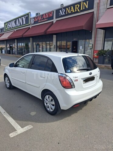 Kia Rio 2010, 420,450 km - 1.5 л - Bakı