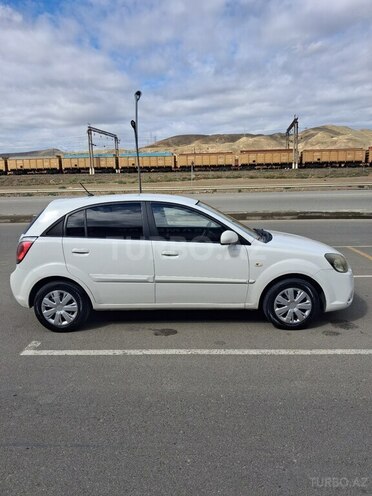 Kia Rio 2010, 420,450 km - 1.5 л - Bakı