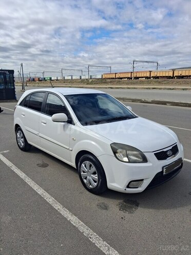 Kia Rio 2010, 420,450 km - 1.5 л - Bakı