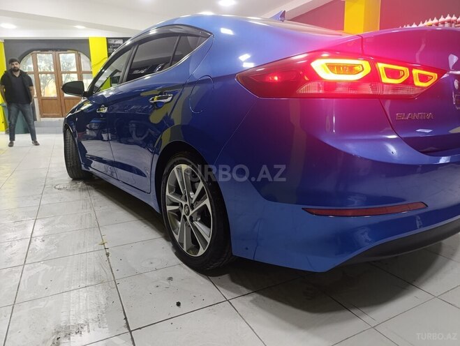 Hyundai Elantra 2017, 173,809 km - 2.0 л - Bakı