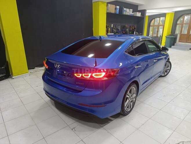 Hyundai Elantra 2017, 173,809 km - 2.0 л - Bakı