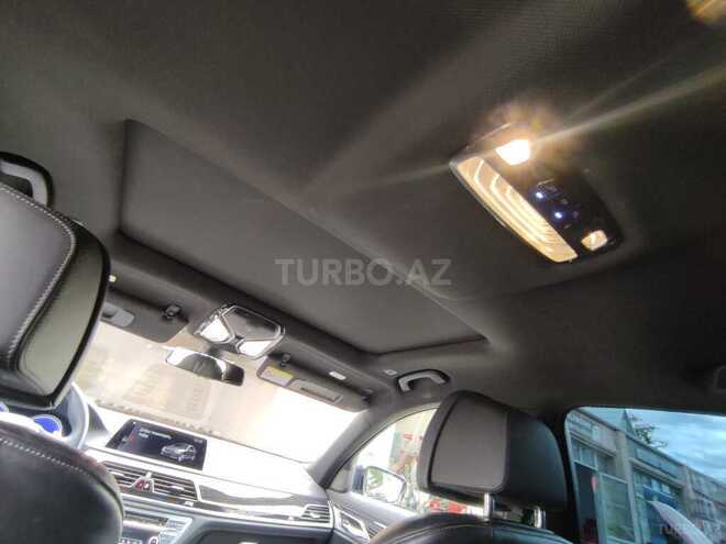 BMW 730 2018, 321,869 km - 3.0 л - Bakı