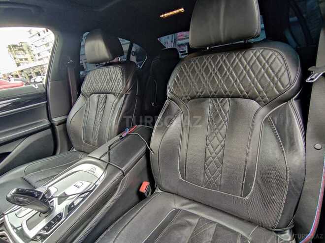 BMW 730 2018, 321,869 km - 3.0 л - Bakı