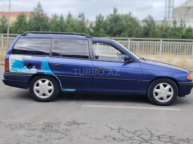 Opel Astra 1995, 465,000 km - 1.6 л - Bakı