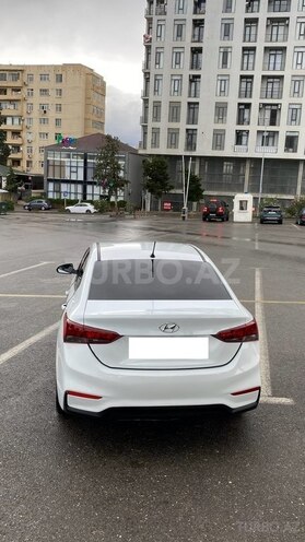 Hyundai Accent 2018, 165,000 km - 1.4 л - Bakı